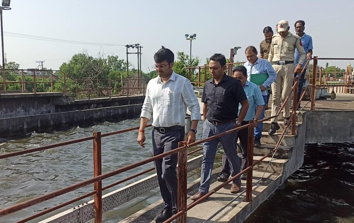 JMC Commissioner inspects 27 MLD STP at Bhagwati Nagar