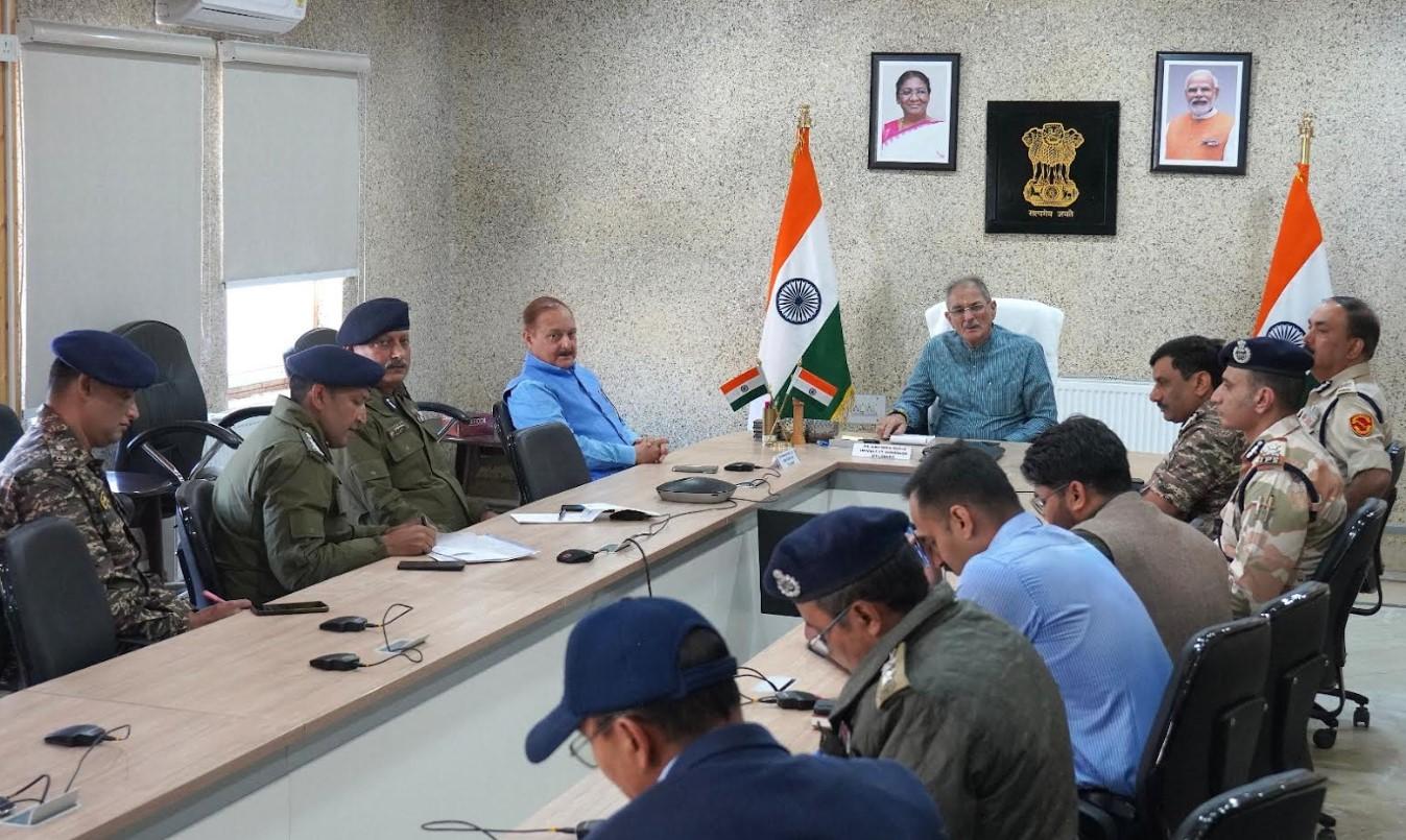 LG Kavinder Gupta chairs Law & Order Review Meeting