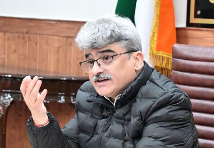 CS for creating milestones to implement long-term education plans