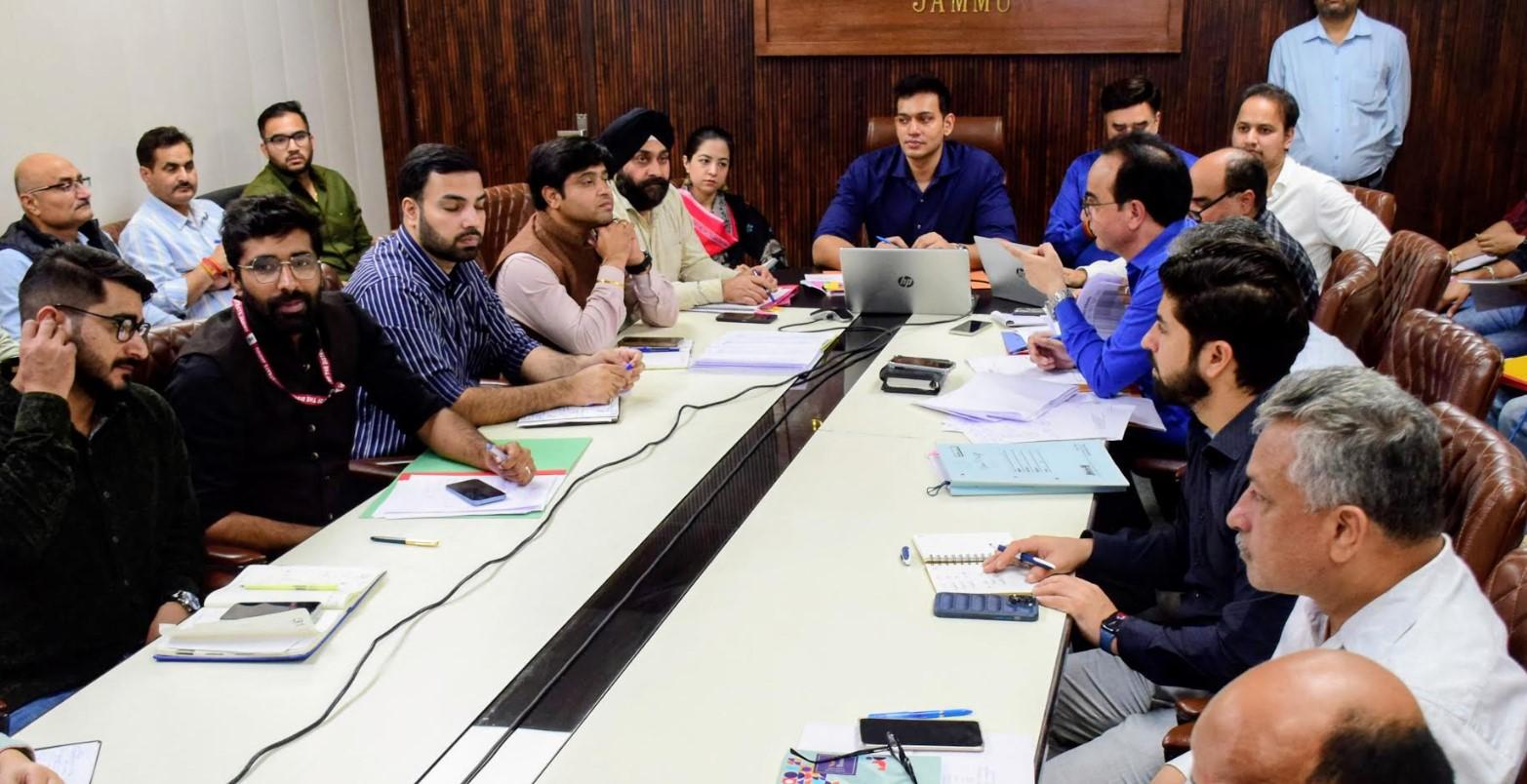 DC Jammu reviews progress of RDD works under District Capex
