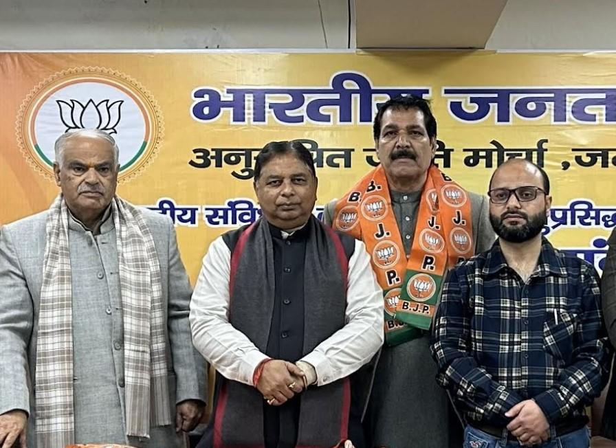 BJP’s development vision drawing Kashmir’s prominent leaders: Sat Sharma