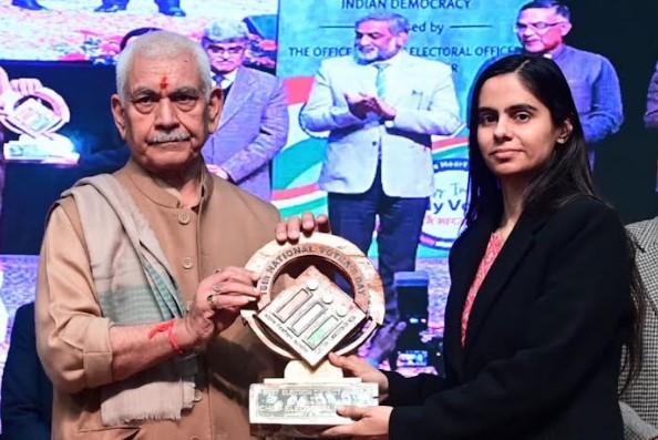 Lt. Governor felicitates DC Reasi for exemplary election management