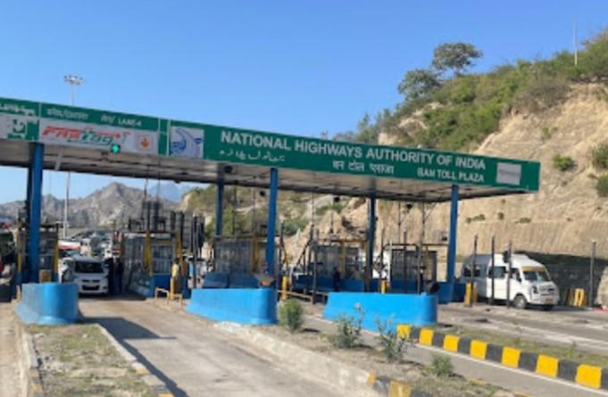 Supreme Court Stays Jammu Kashmir High Court Order Slashing Toll Fees by 80 per cent at NH-44 Plazas