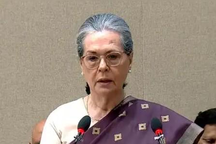 Modi government has 'nearly signed death warrant' for Aravalli hills: Sonia Gandhi