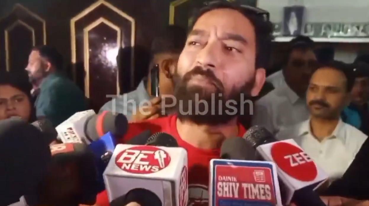 Clash Between Mehraj Malik and PDP Supporter