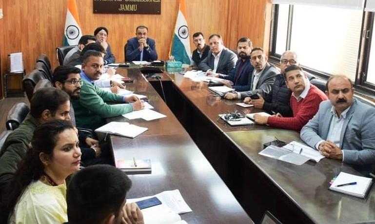 Div Com Jammu reviews progress of Smart Metering, PM Surya Ghar Muft Bijli Yojana implementation