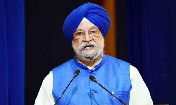 No fuel shortage in India, adequate crude oil stocks available, assures Hardeep Singh Puri