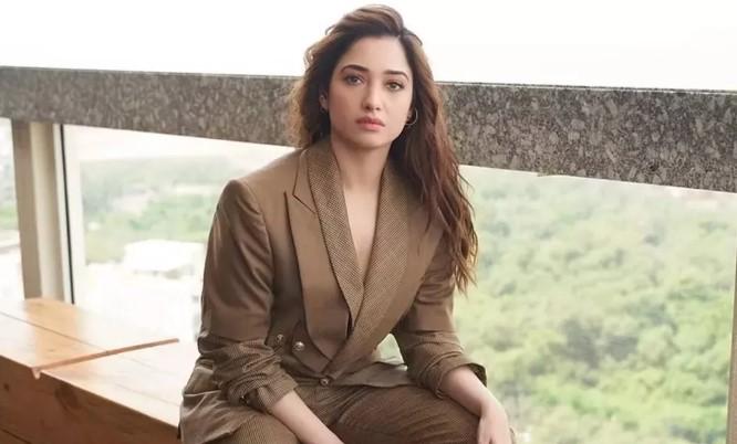 Tamannaah Bhatia Raises the Oomph in Nasha, the First Song from Ajay Devgn's Raid 2 is Out Now!