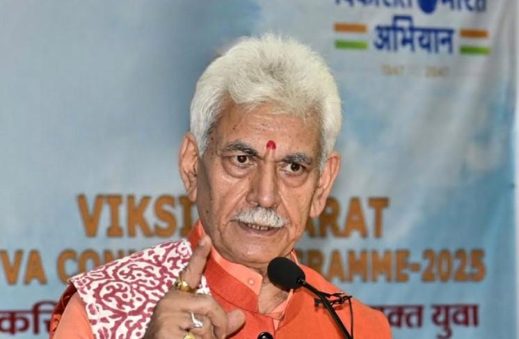 Lieutenant Governor addresses Viksit Bharat-Yuva Connect Programme’s Valedictory Event at Jammu University