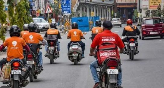 Zomato, Swiggy offer increased payout to gig workers amid strike call by unions on New Year's Eve