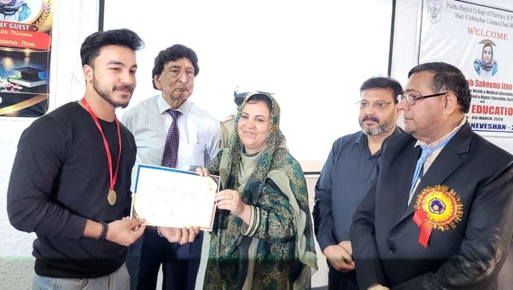 Pharmacists, Paramedics vital for strengthening healthcare delivery across J&K: Sakeena Itoo