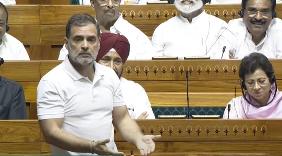 Show Indira's courage, call Trump liar: Rahul Gandhi dares PM on US's truce claims