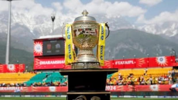 Auqib Nabi among 8 J&K cricketers shortlisted for IPL 2026 auction