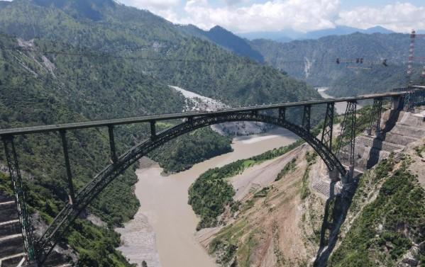 Vaishnaw flags challenges in maintaining tunnels, bridges of J&K rail network