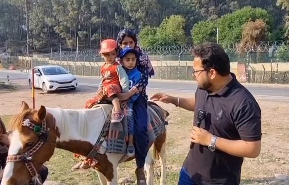 NOMADS KI MUSHKIL BHARI ZINDAGI.