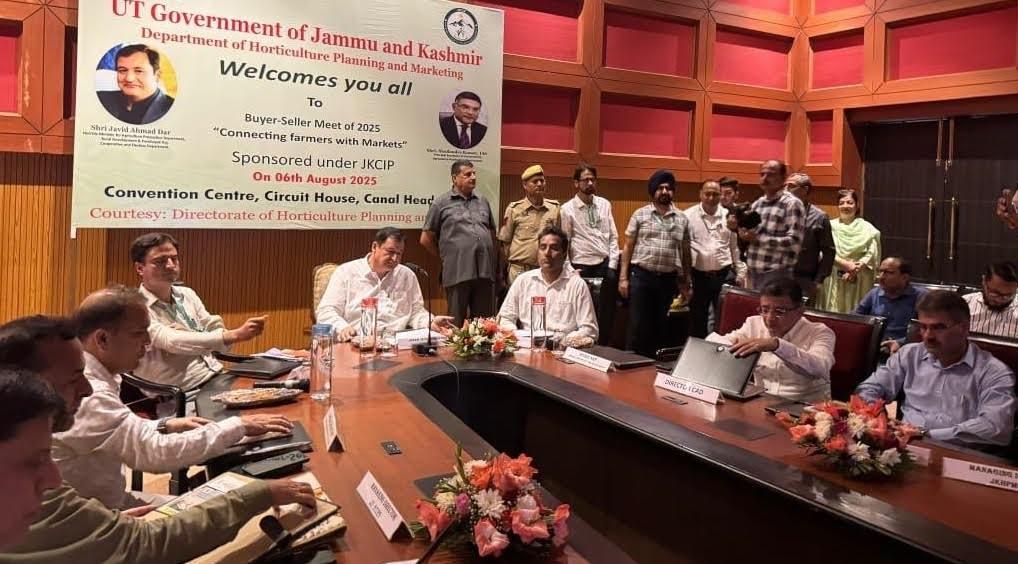 Buyer-Seller meet held to boost Horticulture trade, market linkages in J&K