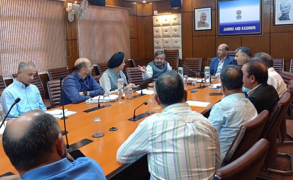 Advisor to CM meets KCCI delegation