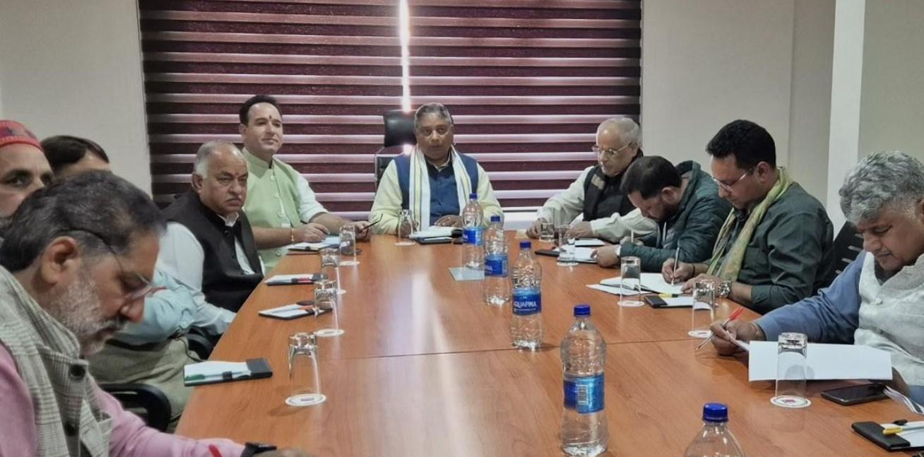 Sat Sharma, Sunil Sharma call for stronger public outreach by leaders and MLAs