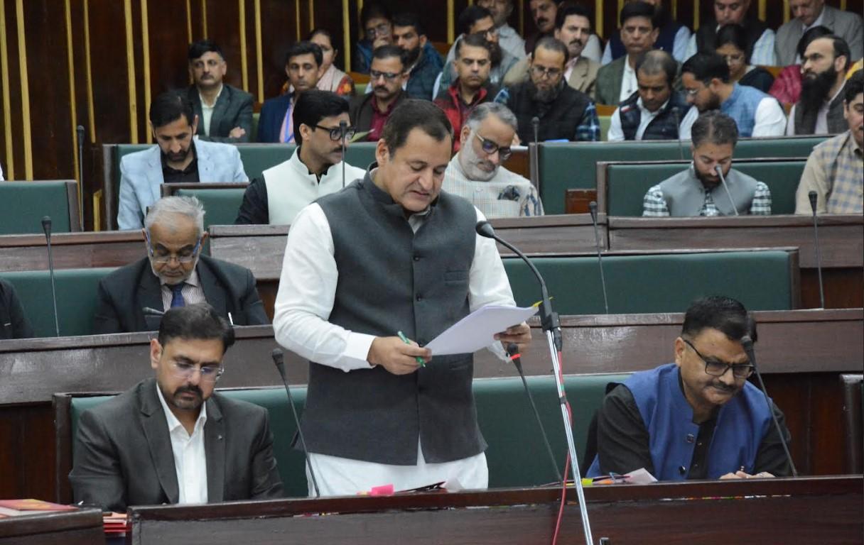 Around 550 posts of MOs vacant across J&K: Javed Dar