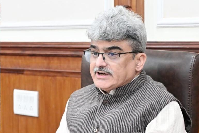 CS reviews Aadhaar implementation, calls for saturation and digital integration