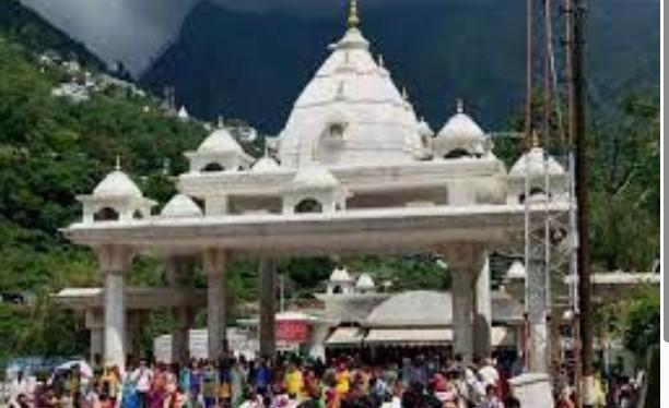 Amid multi-tier security, pilgrims pay obeisance at Mata Vaishnodevi cave shrine