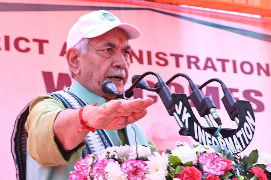 LG directed police officials to break drug supply chains, list all Ramban drug traffickers at police stations and dismantle drug networks