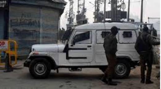 CIK Conducts Raids in 5 Districts of Kashmir Over Social Media Misuse