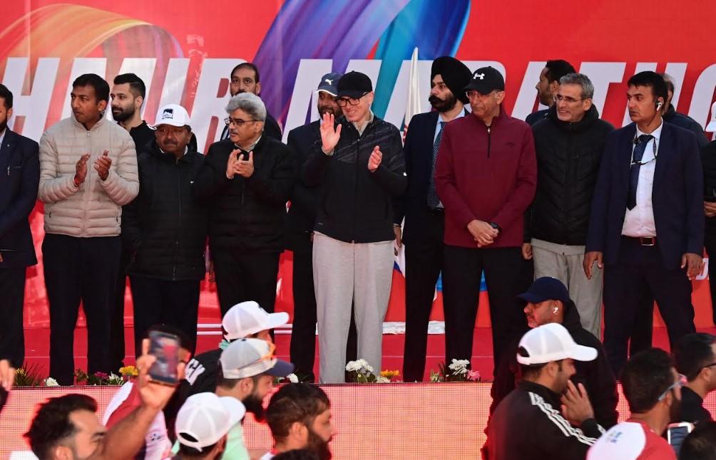 CM Omar Abdullah flags off third Kashmir Marathon featuring ₹3.17 crore prize purse, ₹25 lakh for winner