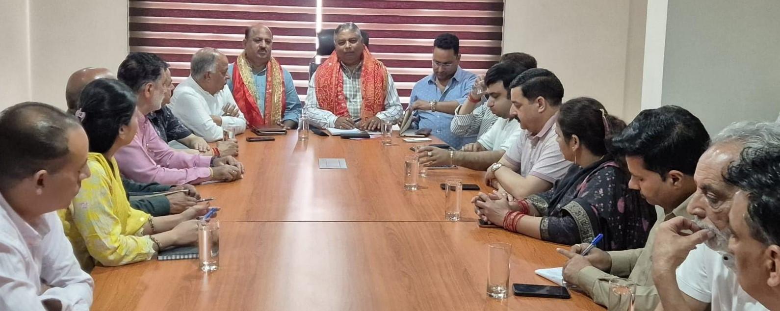 Sat Sharma asks party cadre for massive participation in PM Modi's April 19 Rally
