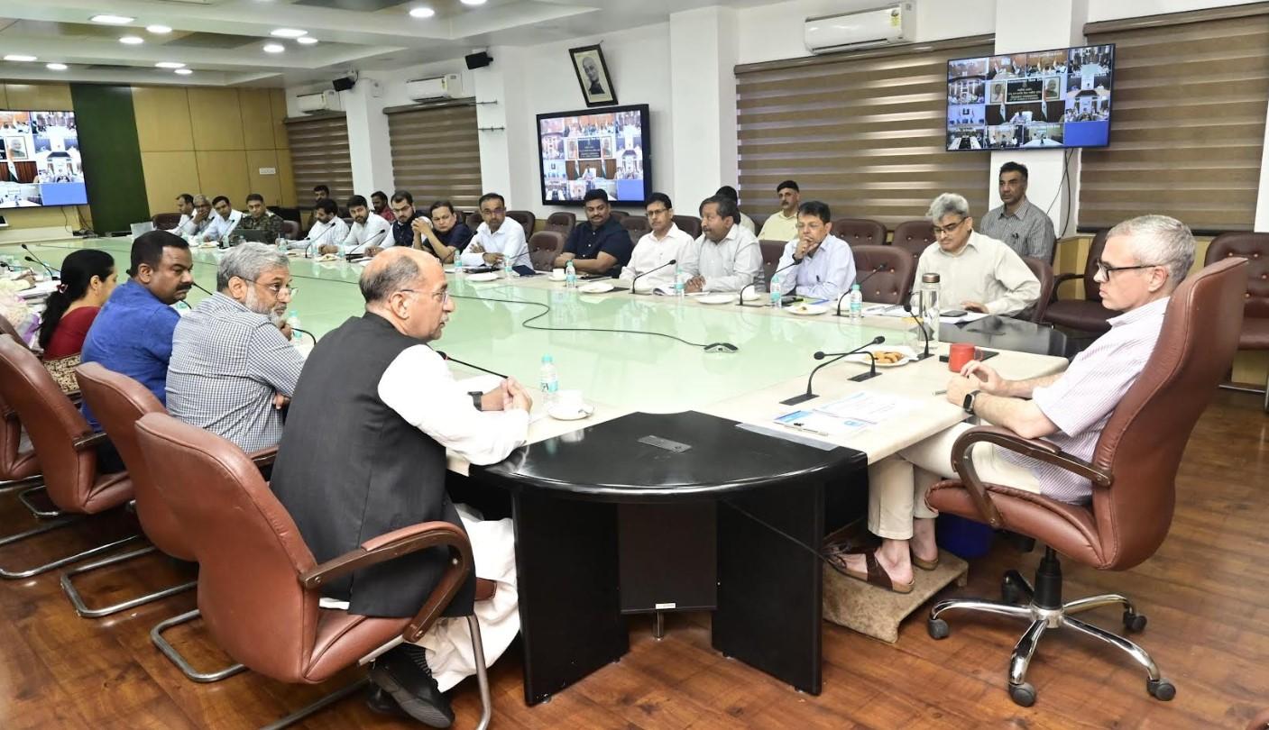 Chief Minister Omar Abdullah reviews summer preparedness for Jammu division