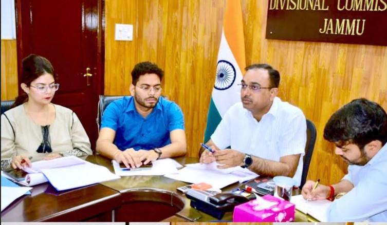Div Com Jammu reviews progress of Smart City Projects