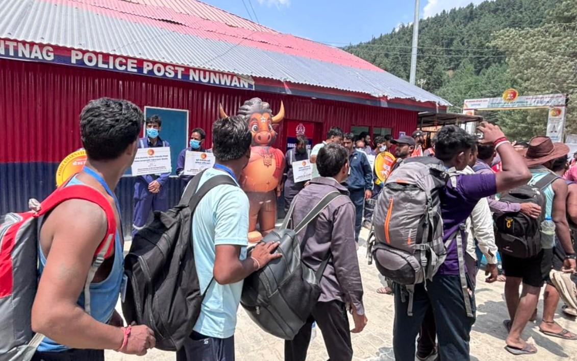 Amarnath Yatra: Fresh batch of 7.5K pilgrims leave amid multi-tier security