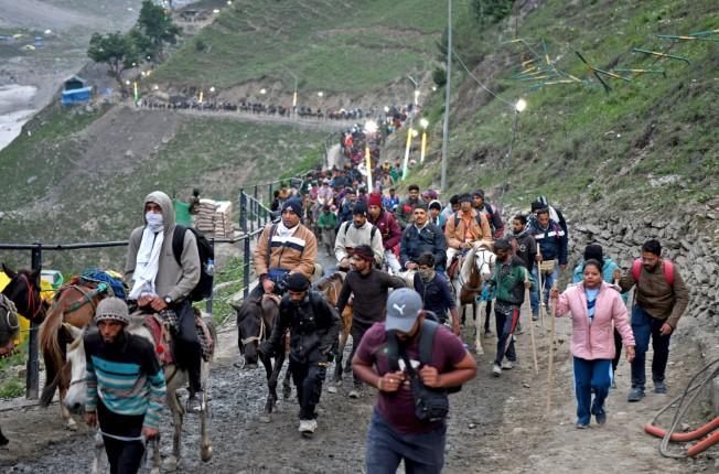 4.14 lakh pilgrims visited Amarnath shrine this year, yatra suspended a week earlier
