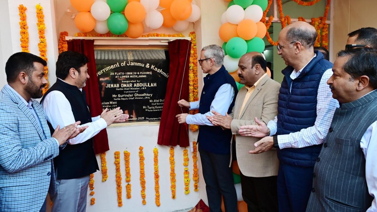 CM Omar Abdullah inaugurates new residential block at Muthi, reviews ongoing housing projects in Jammu