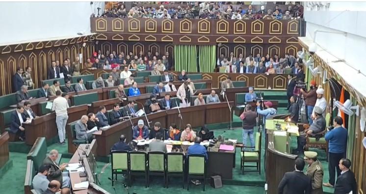 No Monthly Aid Plan for Young Advocates: J-K Govt