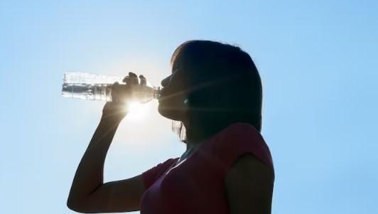 Delhi records hottest day of season at 40.2 degrees, IMD issues yellow alert for next two days