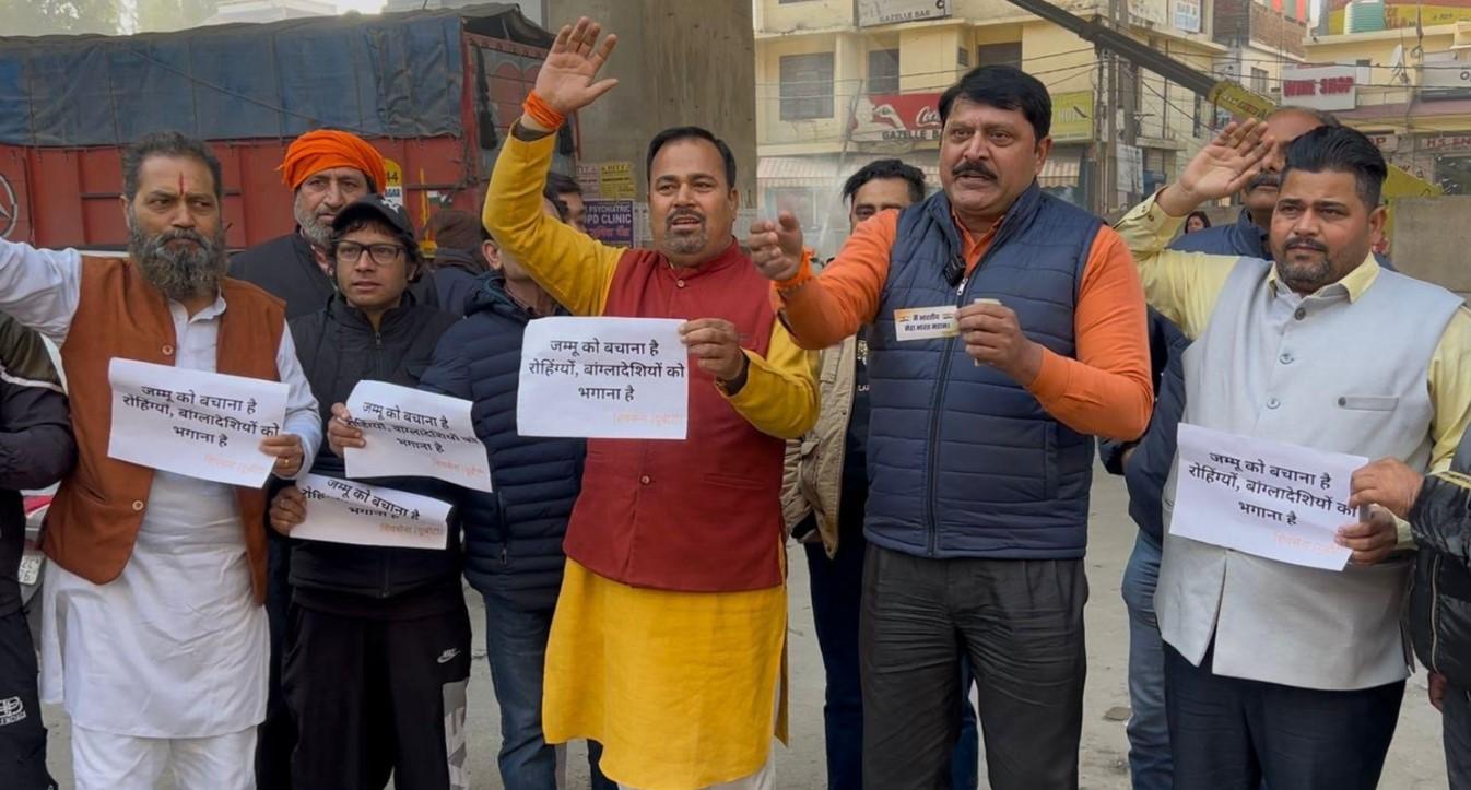 *Shiv Sena's call to 'Save Jammu, drive out Rohingyas'