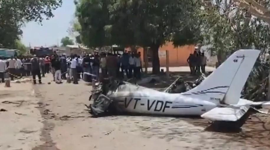 Private training aircraft crashes in Gujarat's Amreli, pilot dies on spot