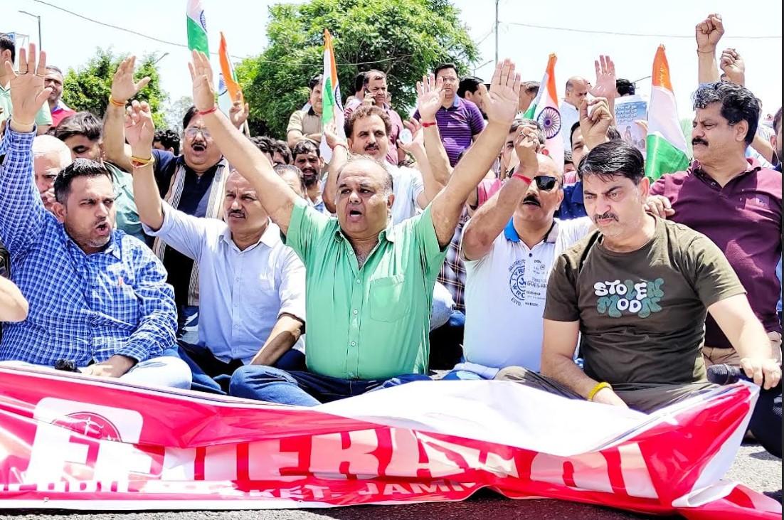 Ware House Traders Protests amidst Jammu Bandh