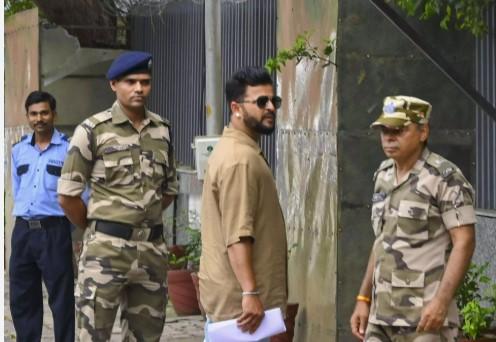 ED questions cricketer Suresh Raina in 'illegal' online betting app case