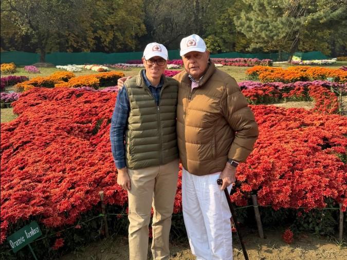 Tourists visiting J-K must see Chrysanthemum garden: Farooq Abdullah