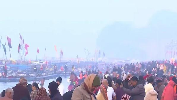 Magh Mela: Over nine lakh devotees take dip in Sangam