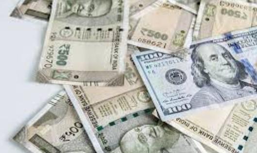 Rupee declines 27 paise to 90.95 against US dollar in early trade