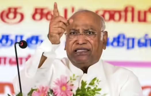 Congress slams cut in Ujjwala subsidised refills, says Modi Govt ‘intoxicated on power’