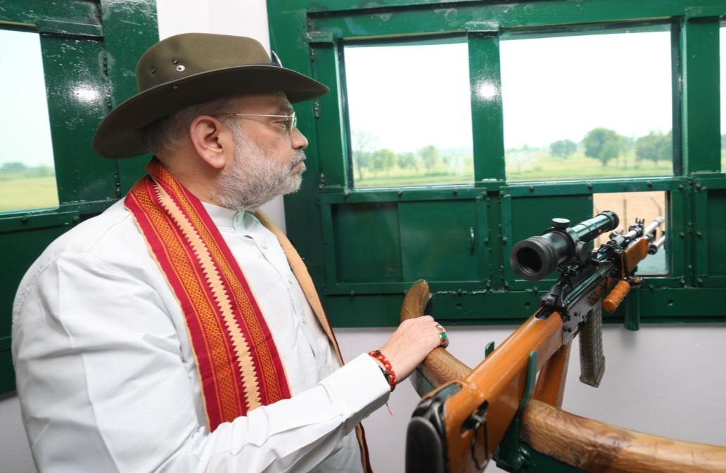 Three more groups dissociate from Hurriyat: Home Minister Amit Shah