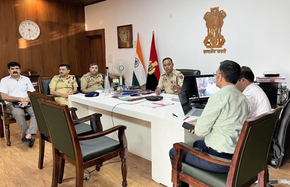 IGP Jammu chairs review meeting on the implementation of New Criminal Laws