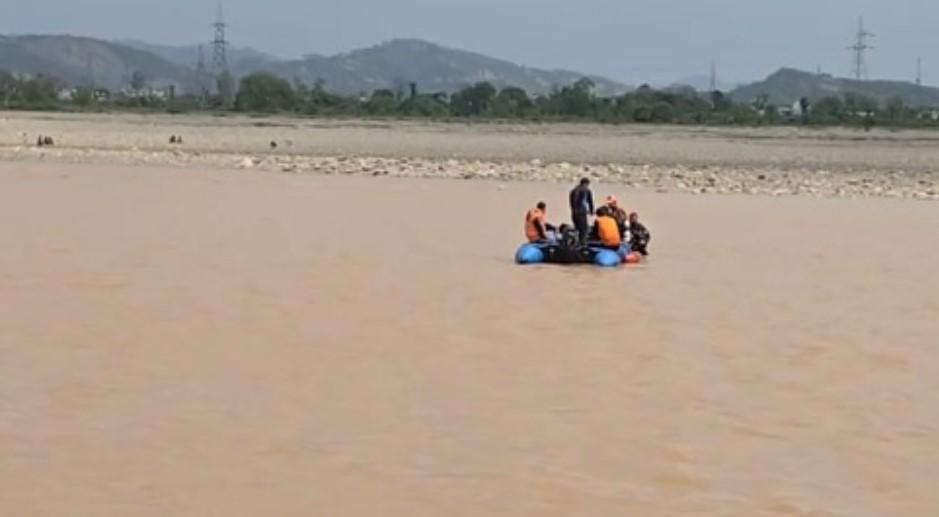 LG Sinha Condoles Loss of Lives in Drowning Incident in Jammu