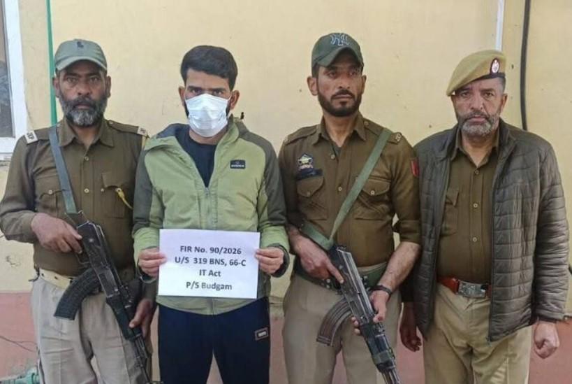 JK Police books man for fake whatsApp account in SSP’s Name