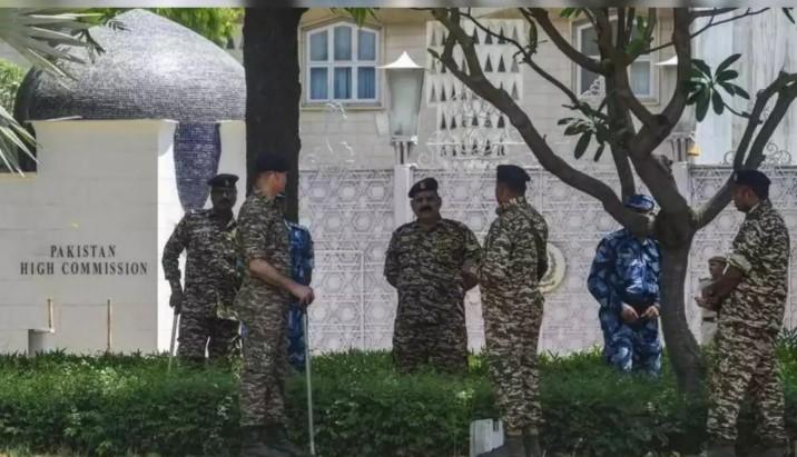 Pahalgam attack: Protest held near Pakistan High Commission in Delhi