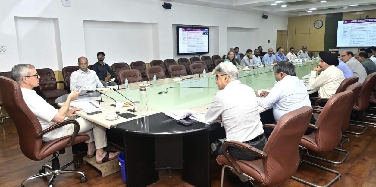 CM Omar Abdullah reviews progress of National Highway projects in J&K